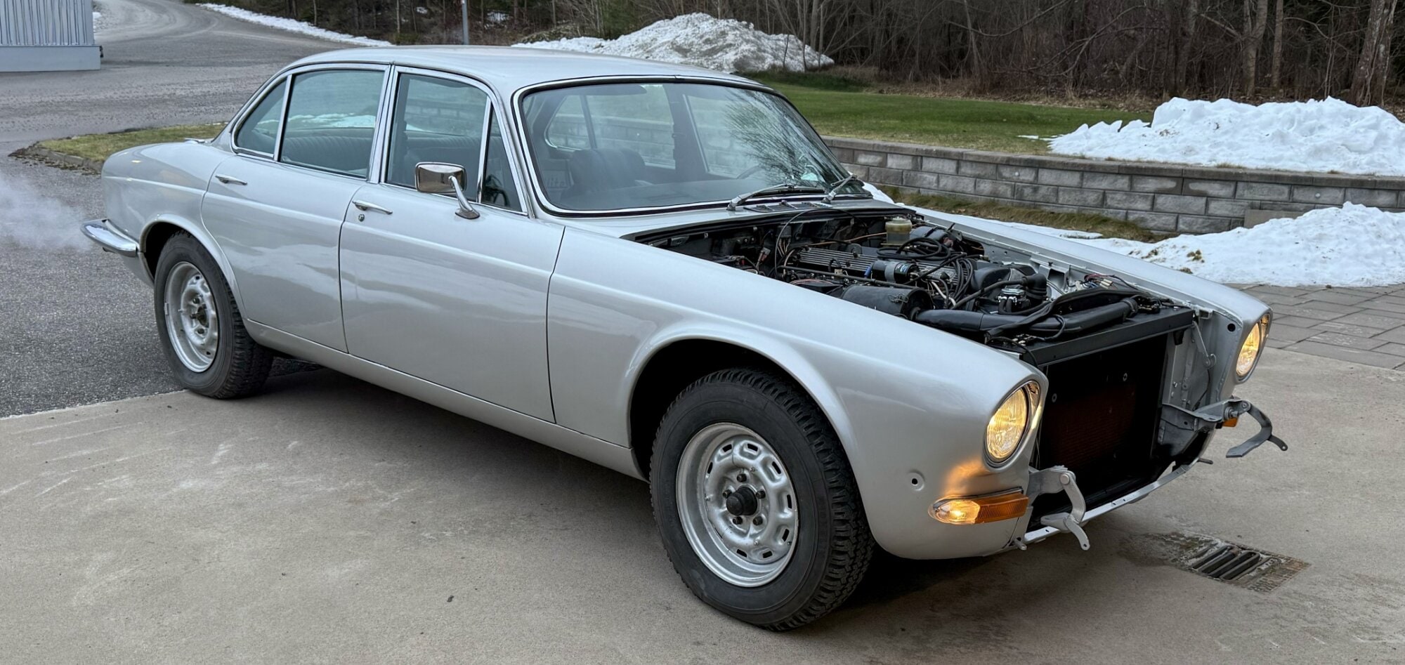 Jaguar XJ6