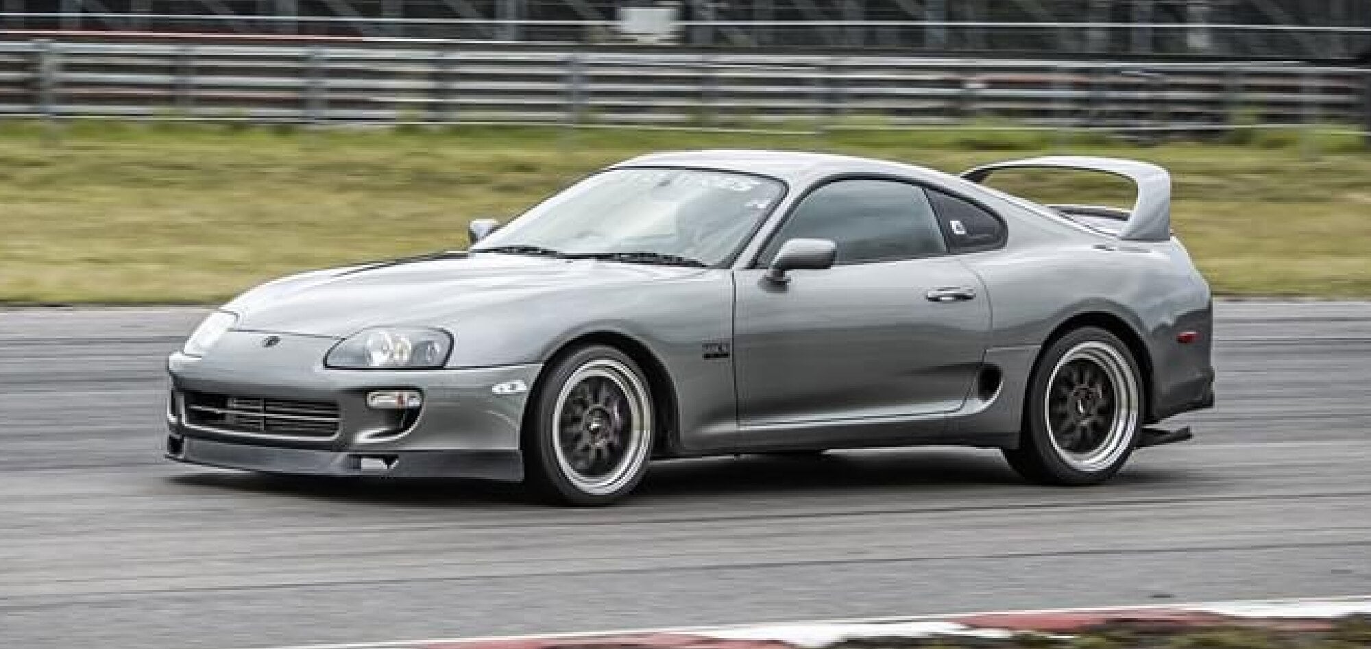 Toyota Supra GTE 