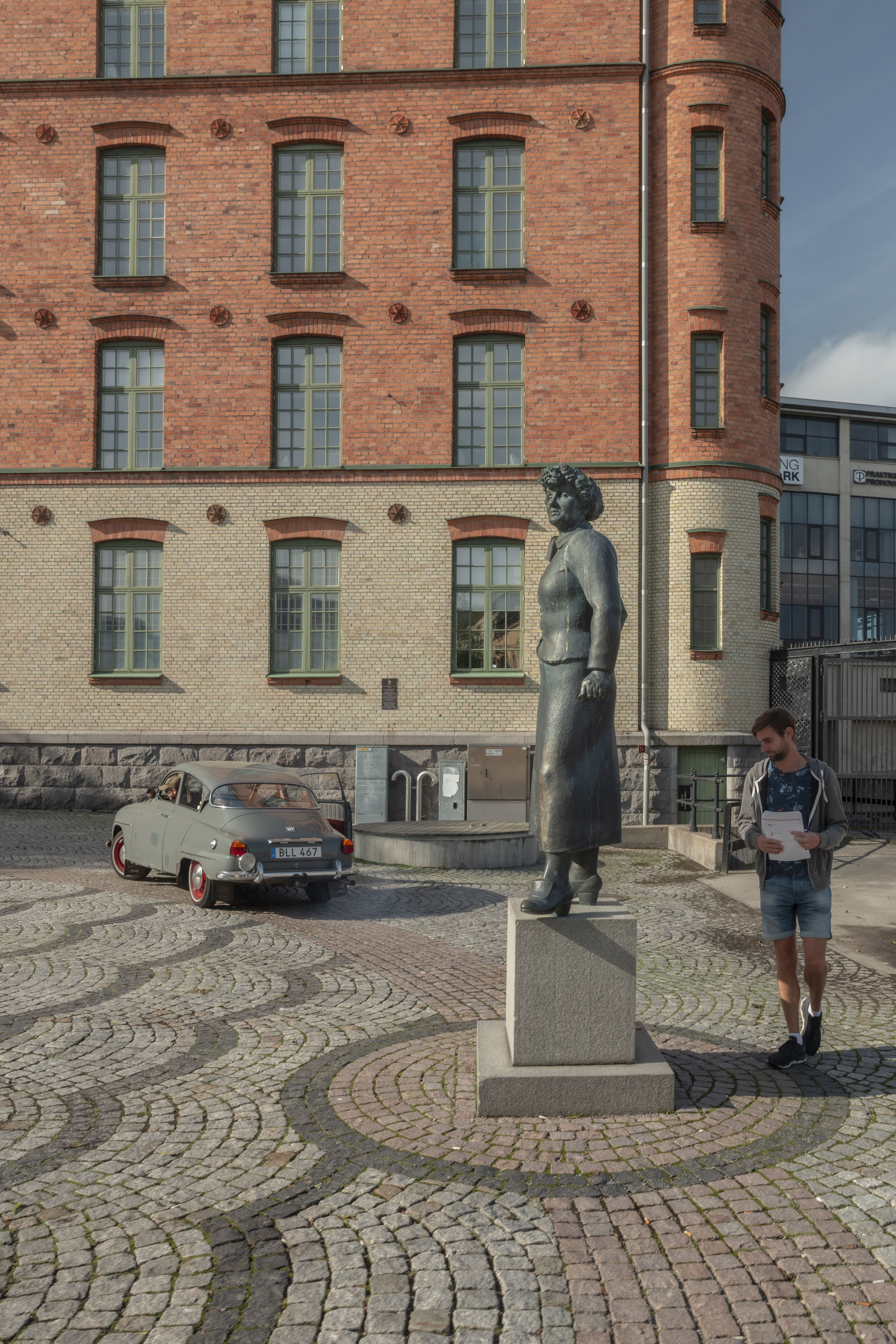 stående 2