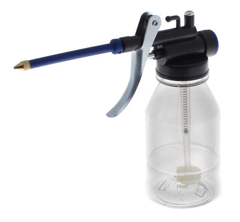 Product Image for Oljekanna i plast, 300 ml